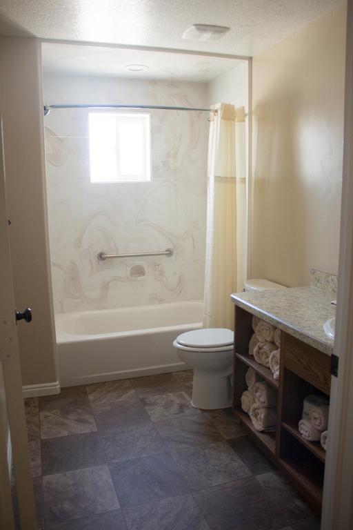 Henrie'S Hideout Villa Panguitch Room photo